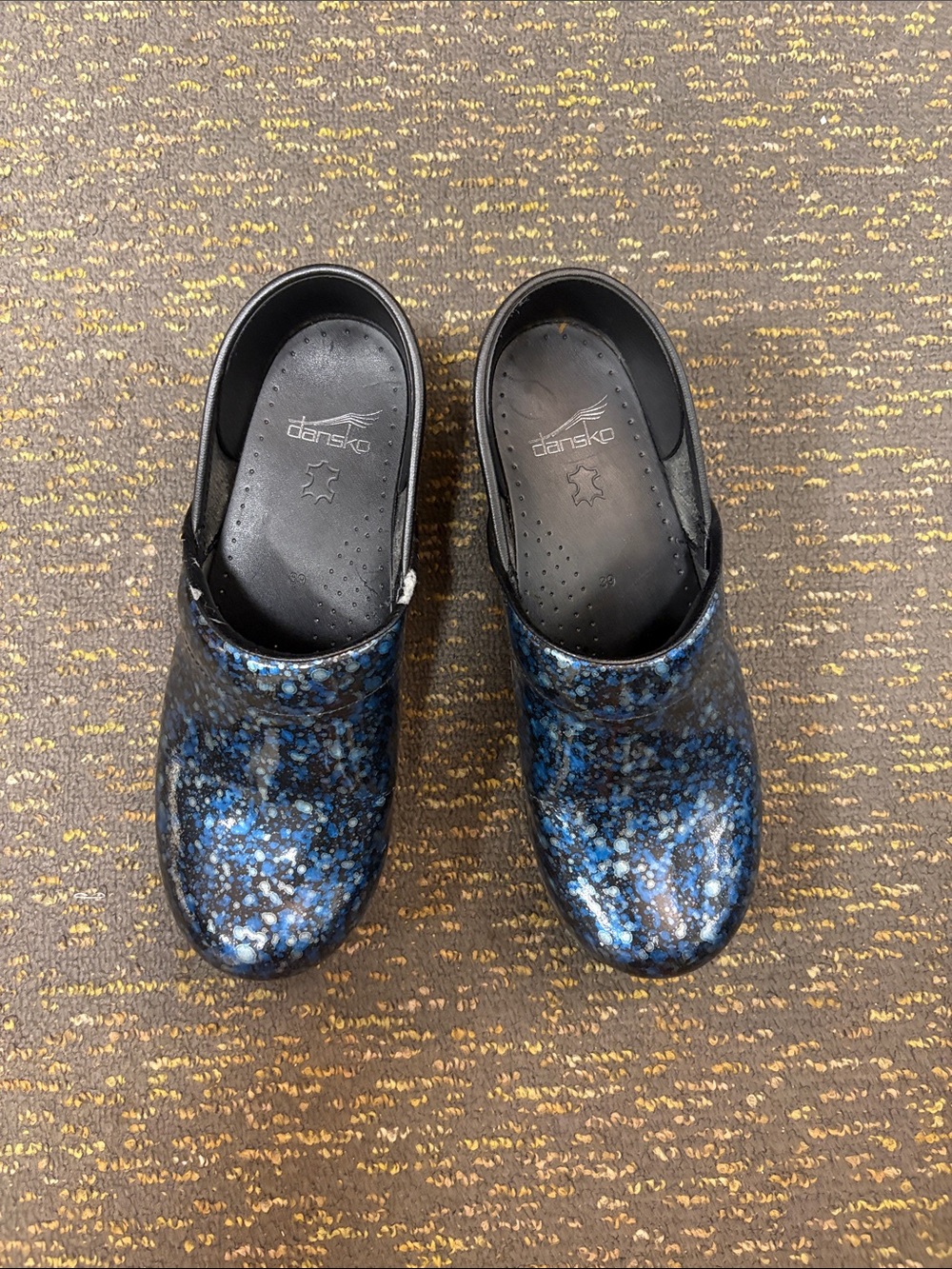 Dansko Women's Blue Speckled Patent Clogs